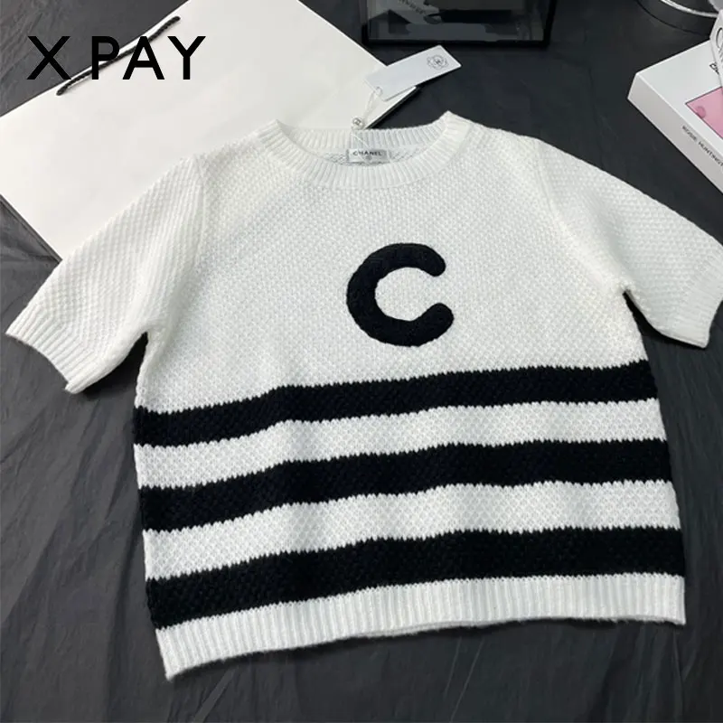 

High-Quality Black and White Striped Ice Silk Knitwear Short-Sleeved T-Shirt Women’s Summer Shoulders Unique Chic Short Tops