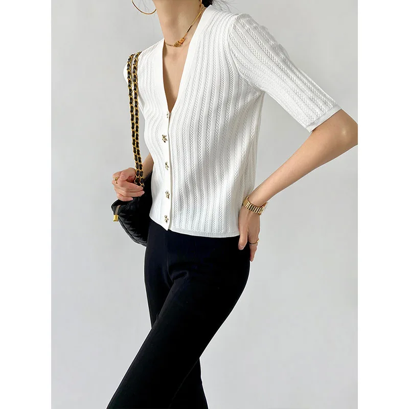 

Женский трикотажный кардиган EOS2023, белый кардиган в Вертикальную Полоску с металлическими пуговицами и морской звездой на весну и лето