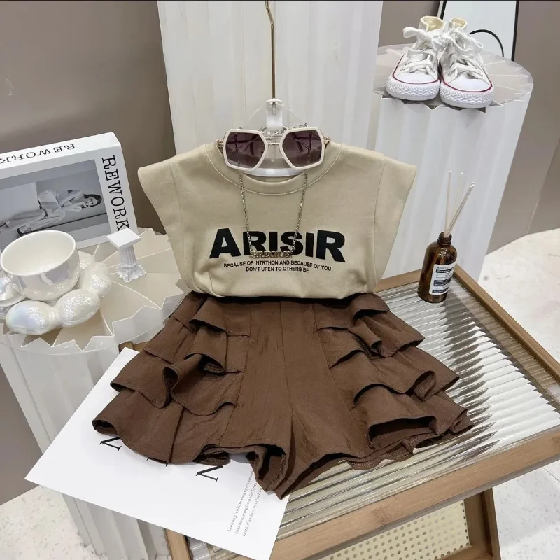 

The New Two Piece Suit Summer Western Style Children's Clothing 2023 Sweet Cute Casual Girls Suit T-shirt Shorts Pure Cotton