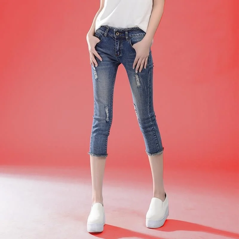 Рисунок 2 - Женские джинсы, синие джинсовые брюки