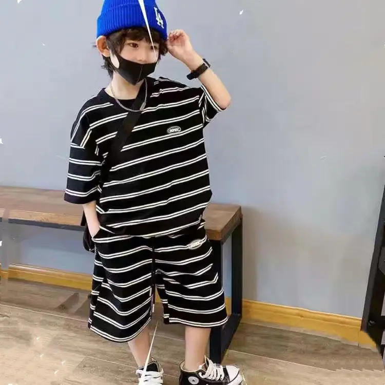 Children's 2022 Summer Fashion Striped Short-Sleeved T-shirt and Shorts Suit Boys' New Suit