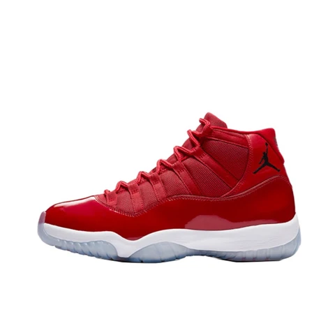 Баскетбольная обувь Nike Air Jordan 11