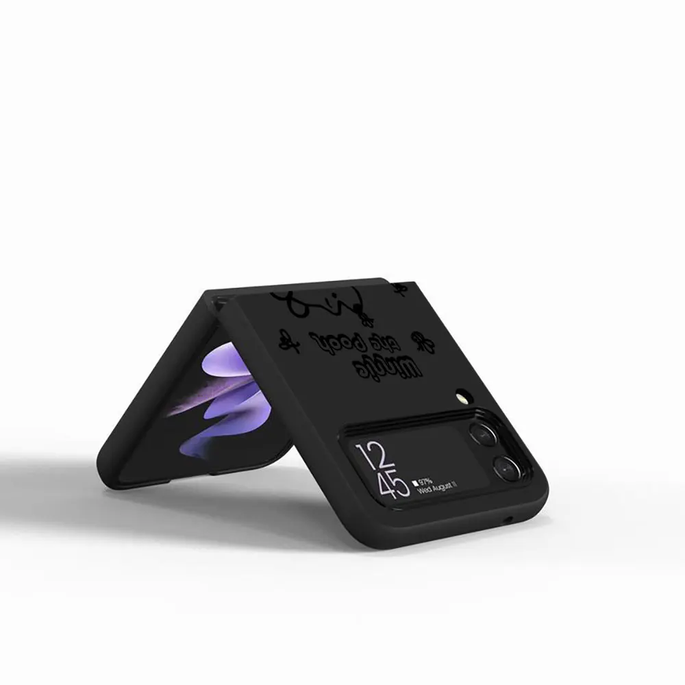 Чехол Kubuś Puchatek Tiger для Samsung Galaxy Z Flip4 Flip3 Жесткий чехол телефона из ПК Flip 4 3 5G Черный