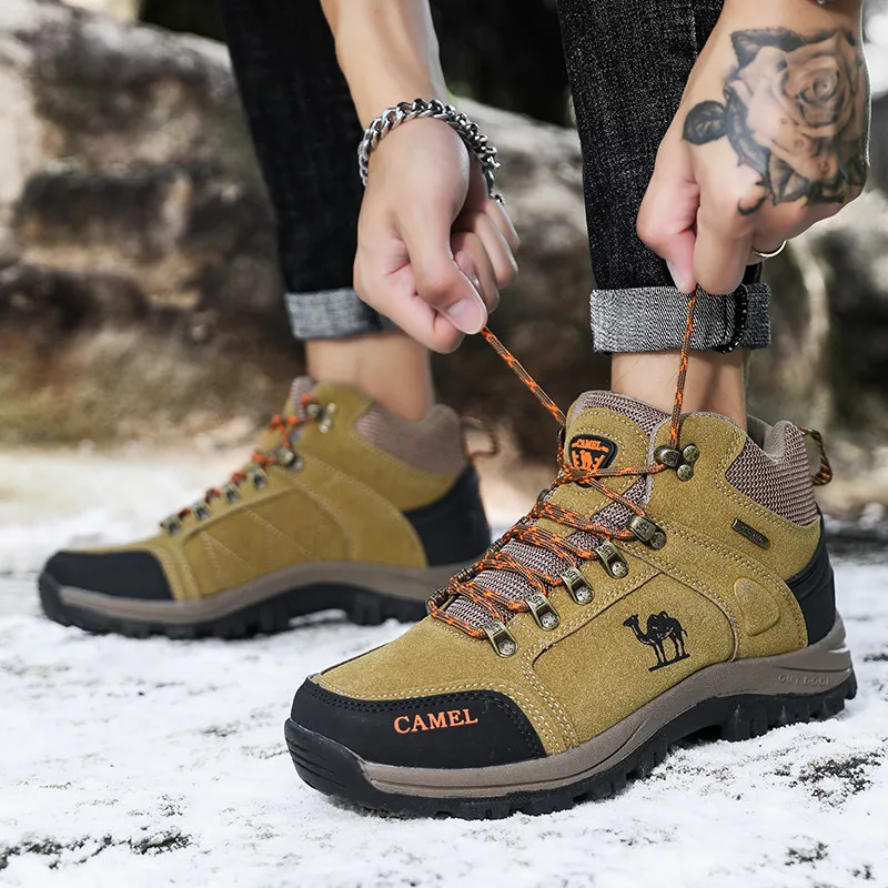 Army Green Suede Hiking Shoes Men Outdoor Trail Trekking Men's Sneakers Non-slip Rock Climbing Sports Shoes Men Snow Boots Fur