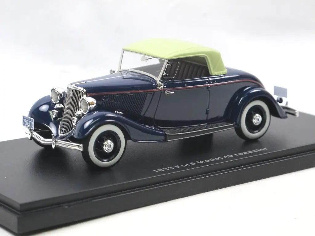 

Esval 1:43 Ford Model 40 Roadster 1933 Classic Cars Limited Edition Resin Metal Static Car Model Toy Gift