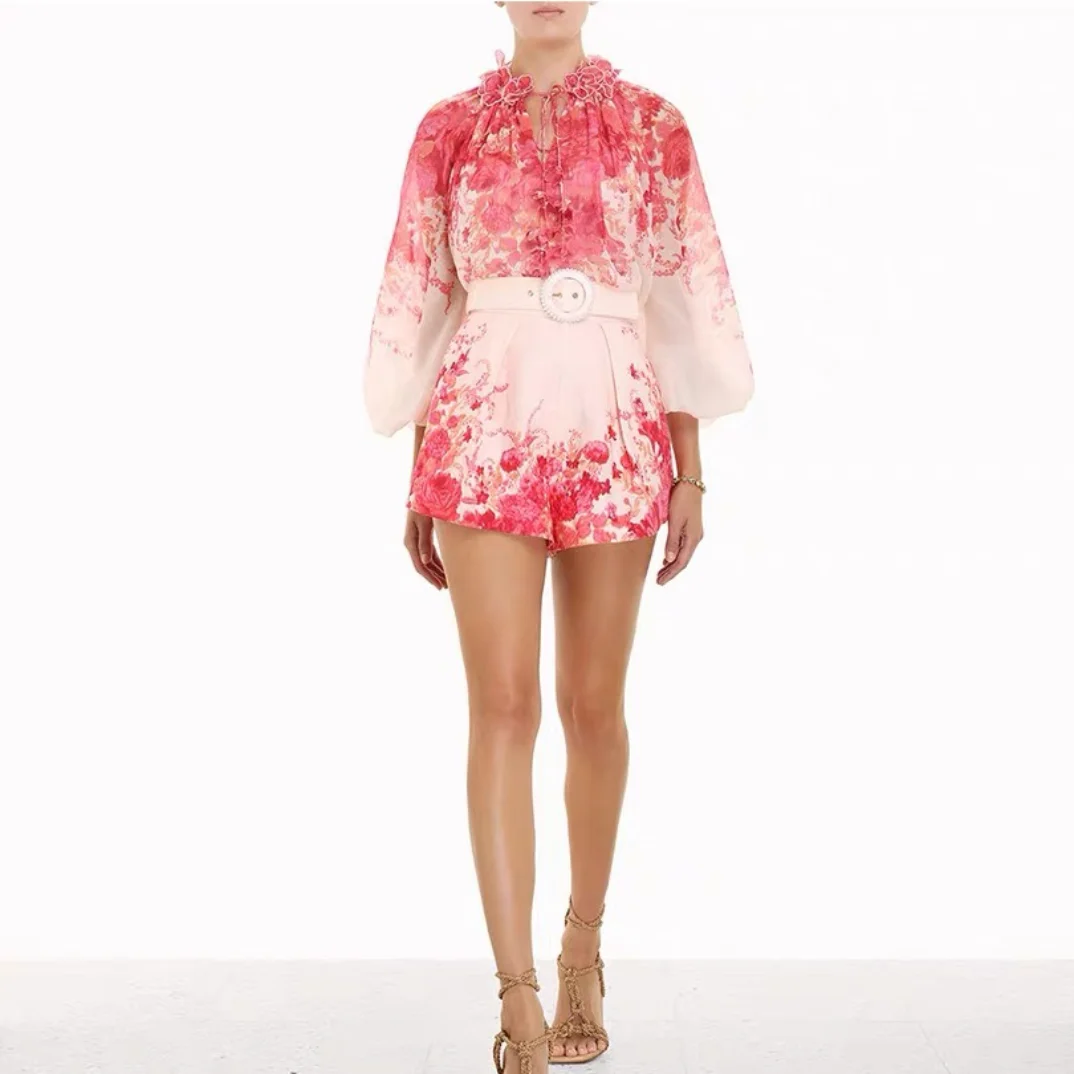 

2023 Early Spring New Collection Pink Floral Print Gradient Semi Transparent Appliques Blouse High Waist Short Set Lady