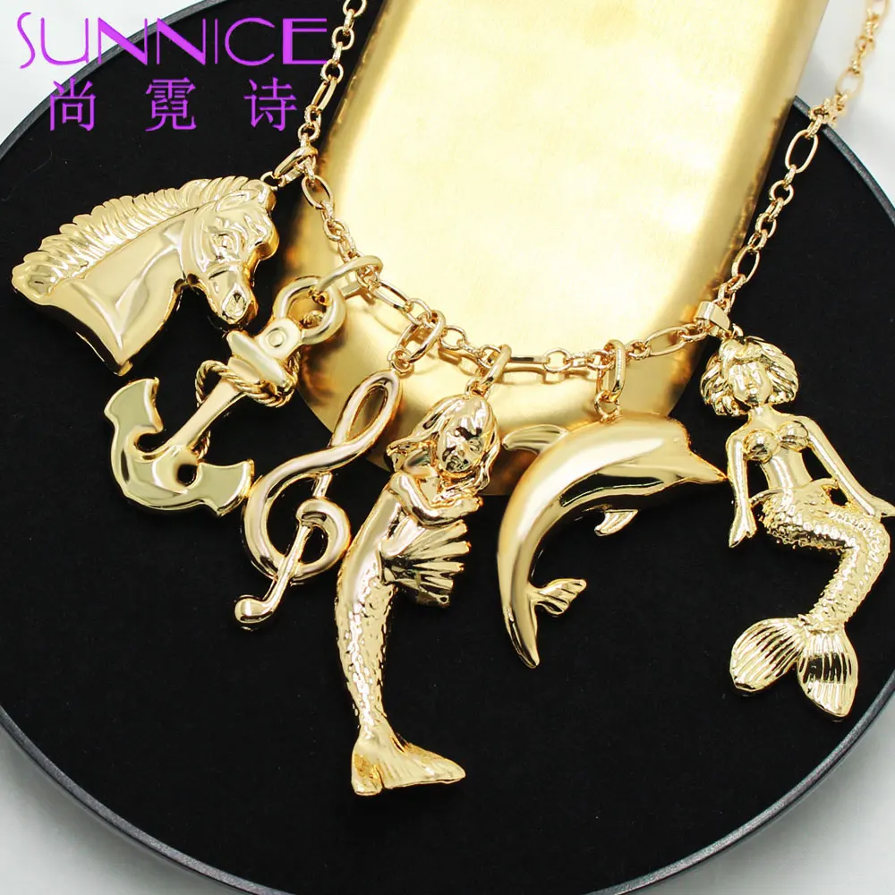 

Wholesale Pendant Box Collection hiphop Men And Women Pendant 18K Gold Filled Jewelry Accessories African Fashion Pendant