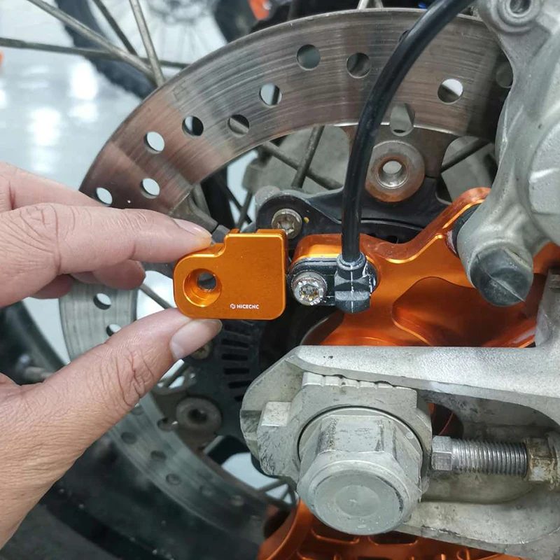 Задняя крышка для датчика мотоцикла ABS Husqvarna 701 Supermoto Enduro Svartpilen Vitpilen KTM 690 Duke 2016-2021 2022