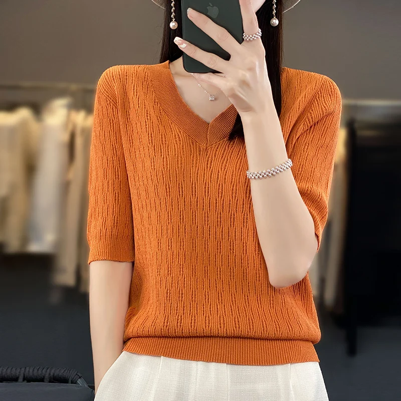 

2023 Summer Thin V-Neck Ice Silk Short Sleeve T-shirt Women's Hollow Out Knitwear Design Sense Fashion Versatile Solid Color Top