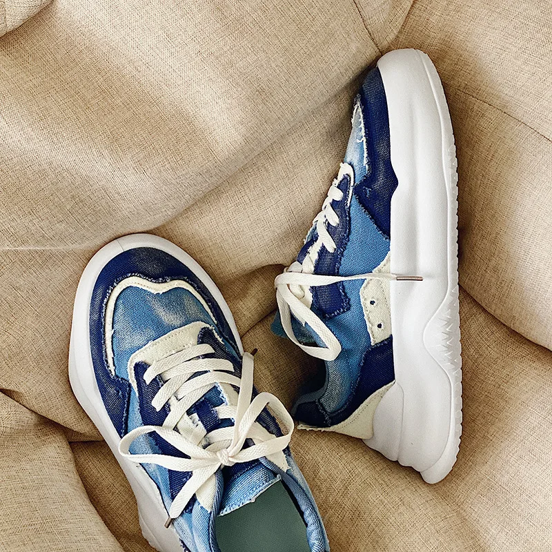 

Men Sneakers Fashion Casual Shoes Breathable Sports Running Shoes for Man Zapatos De Hombre Lace Up Platform Sneakers Men