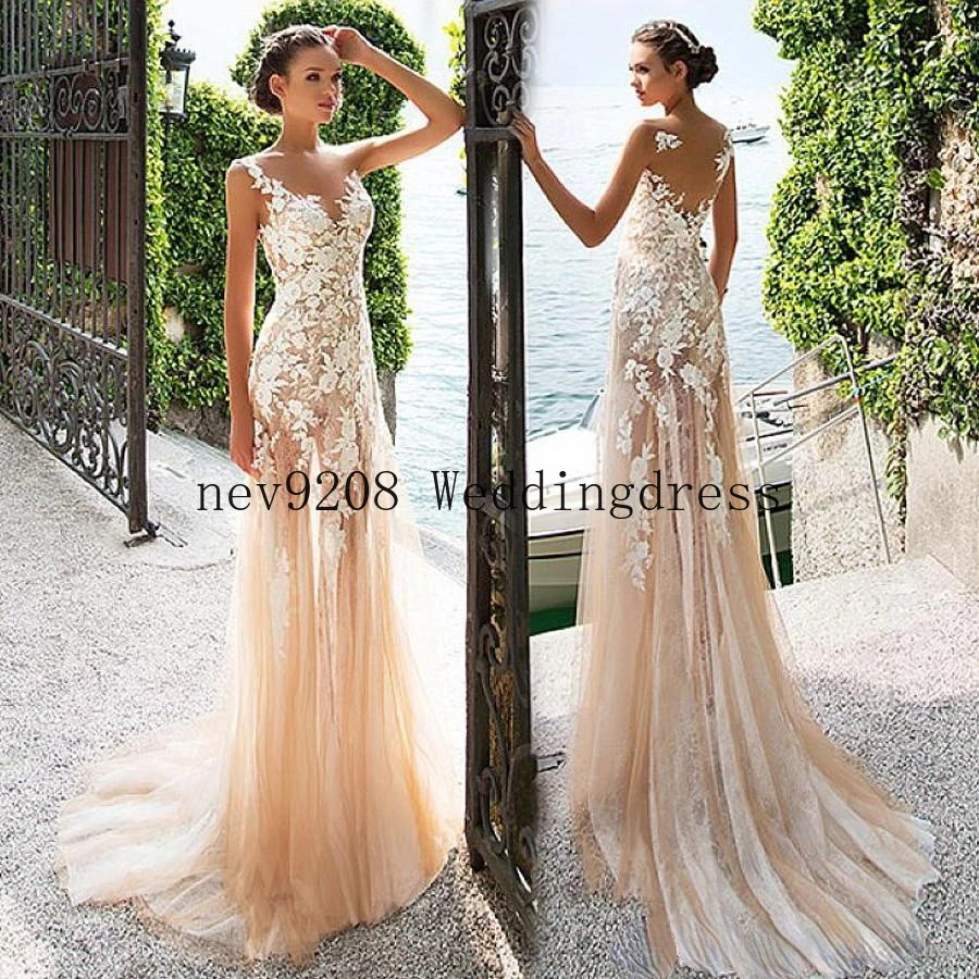 

Lace Bateau Neckline See-through Sheath Prom Dress With Lace Appliques Champagne Evening Dress vestido de formatura