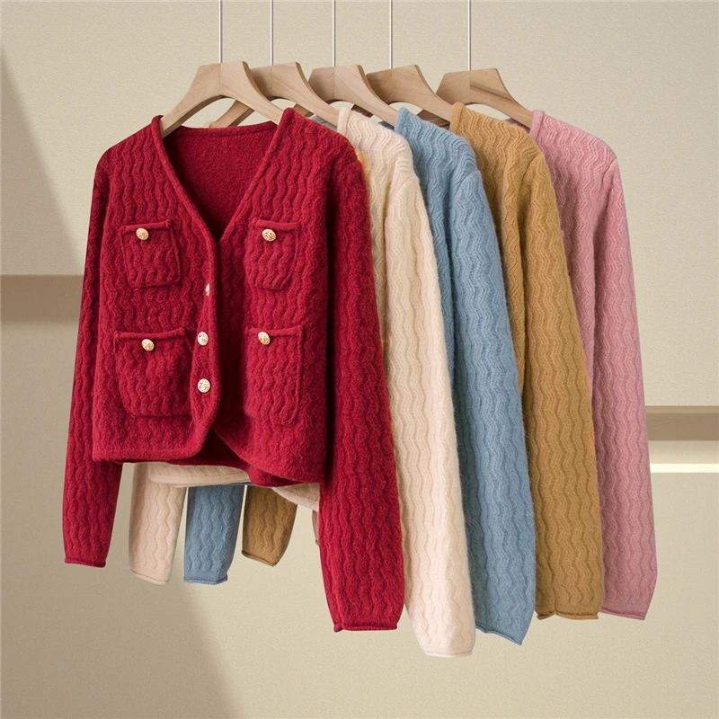 

Limiguyue Knit Cardigans Sweaters Women Casual Loose Long Sleeve Short Jackets French Vintage V-neck Single Breasted Tops J643