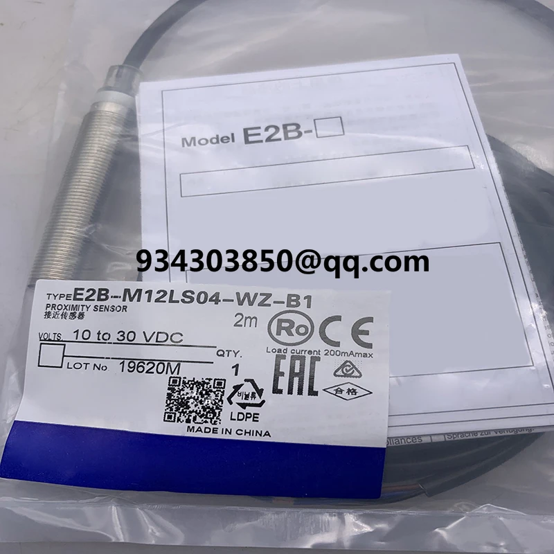 Совершенно новый бесконтактный переключатель E2B-M12LS04-WZ-B1 E2B-M12KS02-WP-B1 E2B-M12KS02-WP-B2
