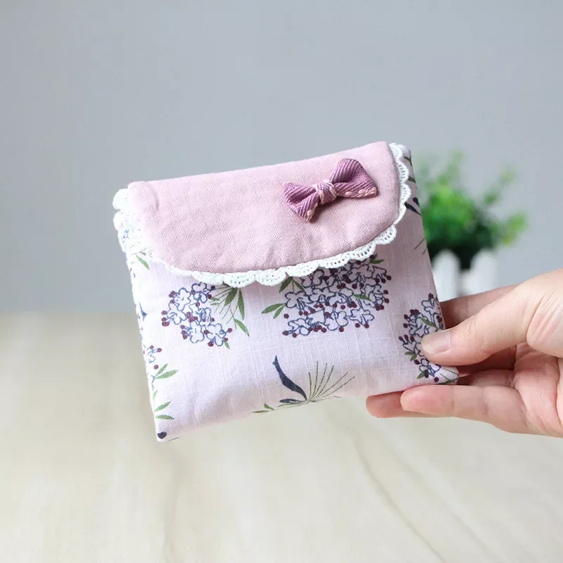 

2022Lovely Women Girl Flower Pattern Sanitary Pad Organizer Purse Napkin Towel Storage Bags Cosmetic Pouch Case Sanitary Napkin