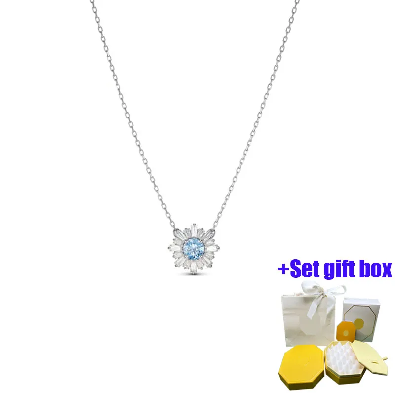 

Fashionable and charming blue sunflower collarbone chain jewelry necklace suitable for beautiful women to wear, free shipping