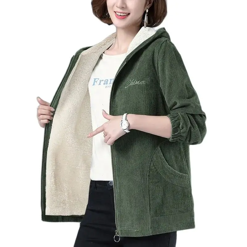 

Women Corduroy Jacket Fashion Single-Breasted Plush Thick Warm Winter Jacket Female Parkas Short Corduroy Windbreaker Outwear