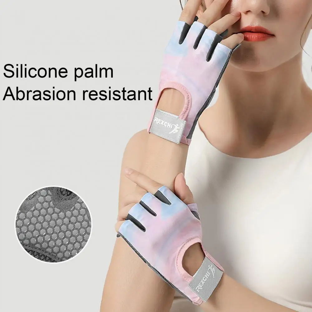 

Cycling Gloves Non-slip Wear-Resistant Shock-absorbing Protect Hands Unisex Half Finger Outdoor Riding Exercise Gloves for Climb