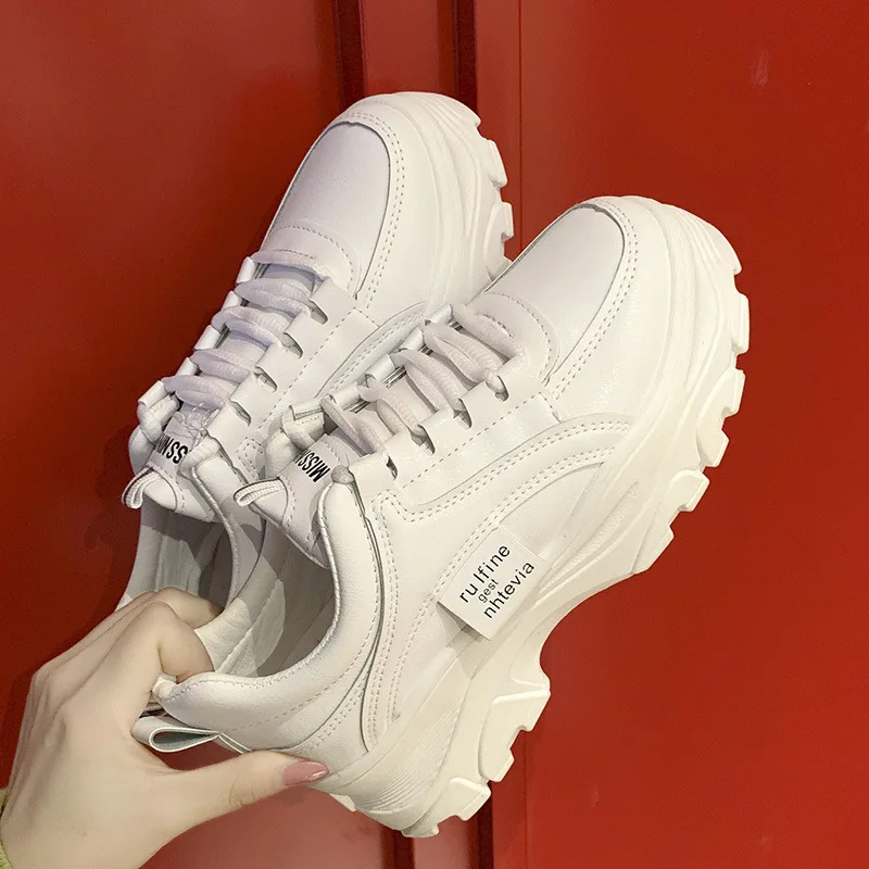 

Autumn new old female student sponge cake thick-soled sneakers casual running shoes lace-up fashion small white shoes