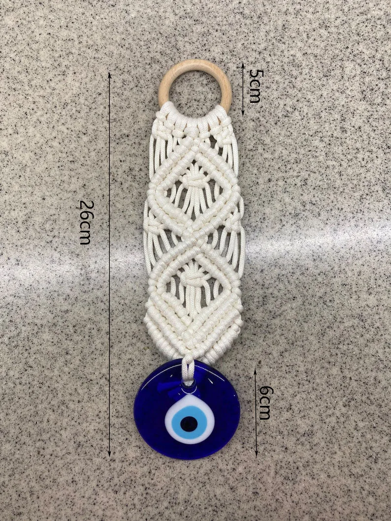 

Голубая стеклянная подвеска сглаз