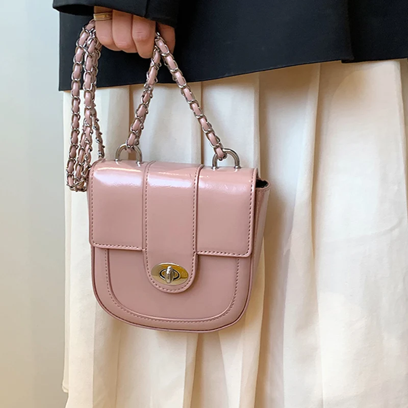 

Роскошные дизайнерские женские сумки на плечо с цепочкой, серебристые и розовые сумки через плечо, повседневные женские Сумки из искусстве...