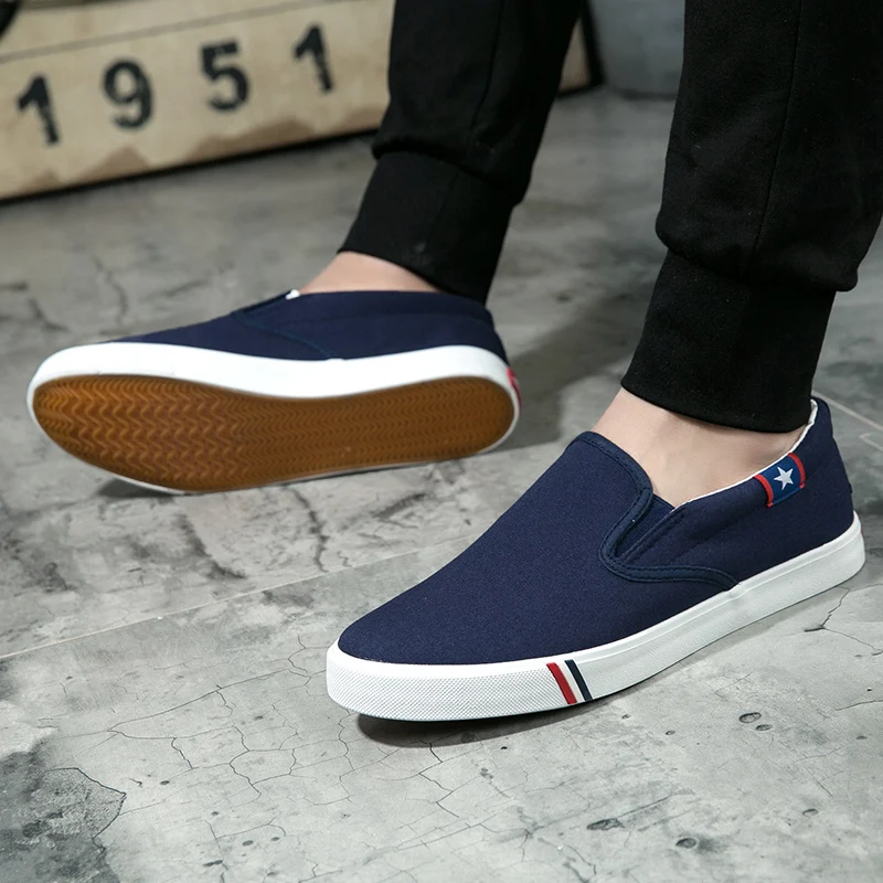 

Plus Size Casual Shoes Men Loafers 2019 Summer Breathable High Quality Comfortable Slip-On Canvas Shoes Men Sneakers Size 35-47