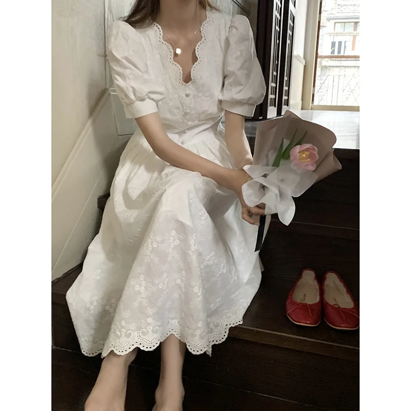 

Maje hoydsn genuine bubble sleeve white dress female spring and summer French fairy skirt medium length waist closing thin skirt