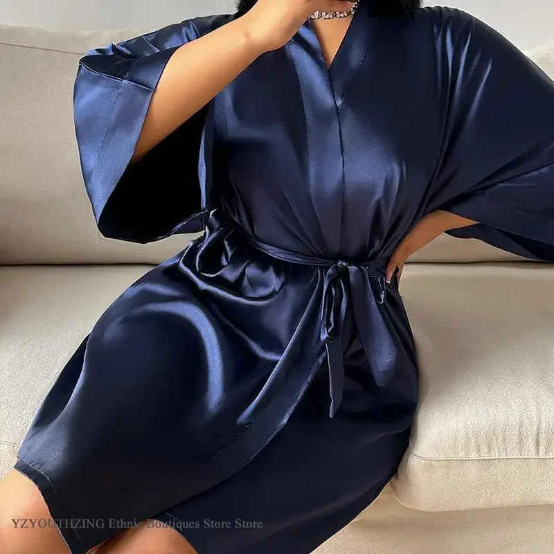 Фото Большой размер 3XL 4XL 5XL, женский халат, одежда для дома, черное шелковое атласное кимоно, банное платье, сексуальное домашнее платье, одежда для сна, свободная одежда для дома №2