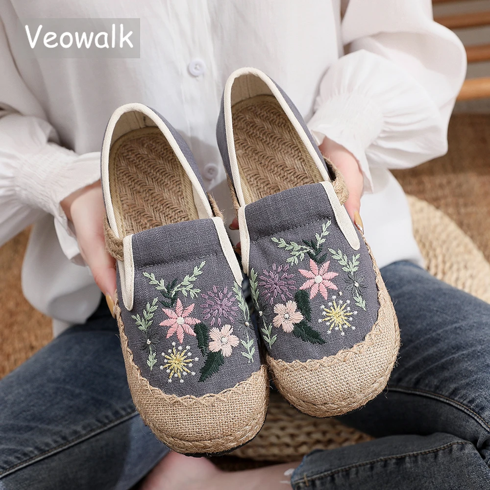 

Veowalk Handmade Women Linen Cotton Embroidered Slip-On Loafers Comfortable Espadrilles Flat Shoes Casual Sneakers Black Grey