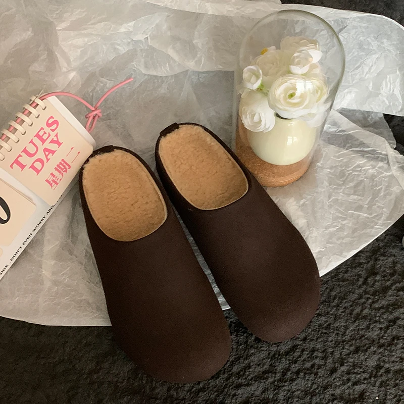 Обувь Зимние женские тапочки Меховые шлепанцы Pantofle Slides Cover Toe Плюшевые туфли на