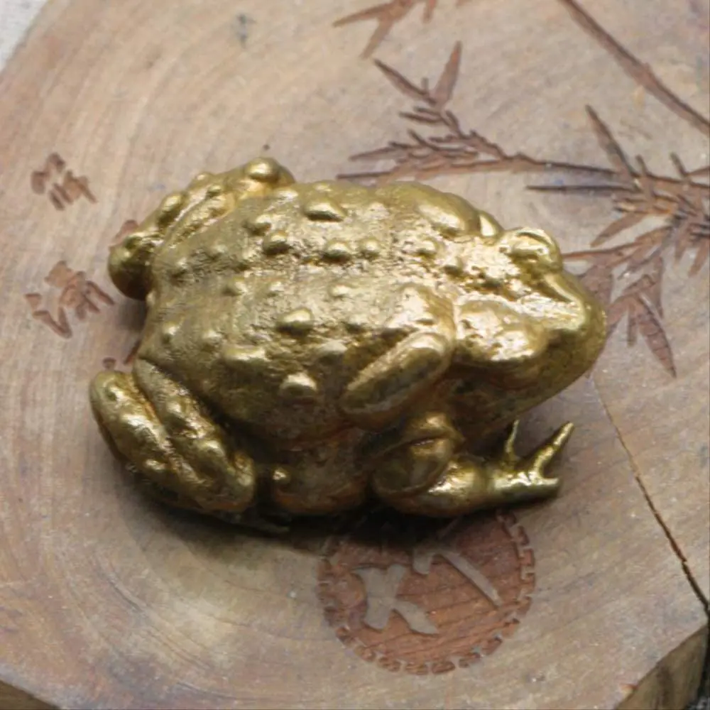 

WSIMEI Copper Sculpture Animal Toad Statue Brass Miniature Figurines Office Desk Ornament Home Decoraion Accessories Lucky Tea