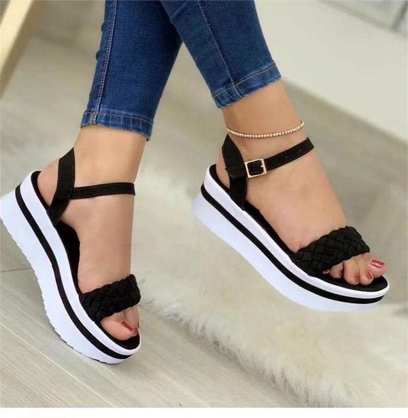

New Women Sandals Summer Fashion Peep Toe Flip Flops Buckle Non-slip Platform Sandals Woman Sandalia Feminina Plus Size 35~43