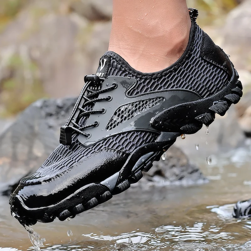 

Men's Mesh Breathable Water Shoes Beach Non-slip Outdoor Sports Barefoot Sneakers Hiking Fishing Wading Shoes Sneakers