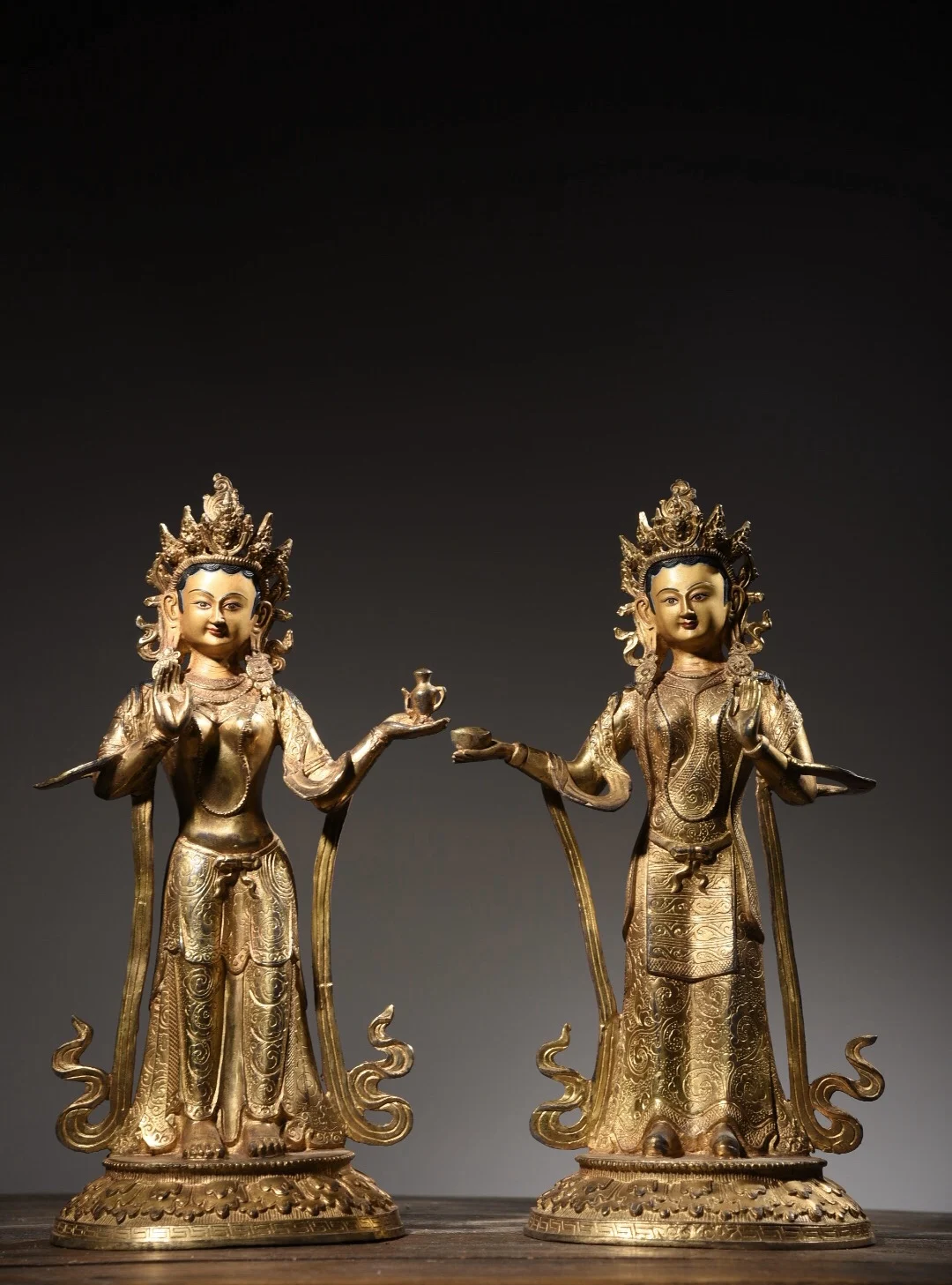 

16" Tibetan Temple Collection Old Bronze Gilt painted Avalokitesvara Buddha Great Potential Bodhisattva two buddhas Town house