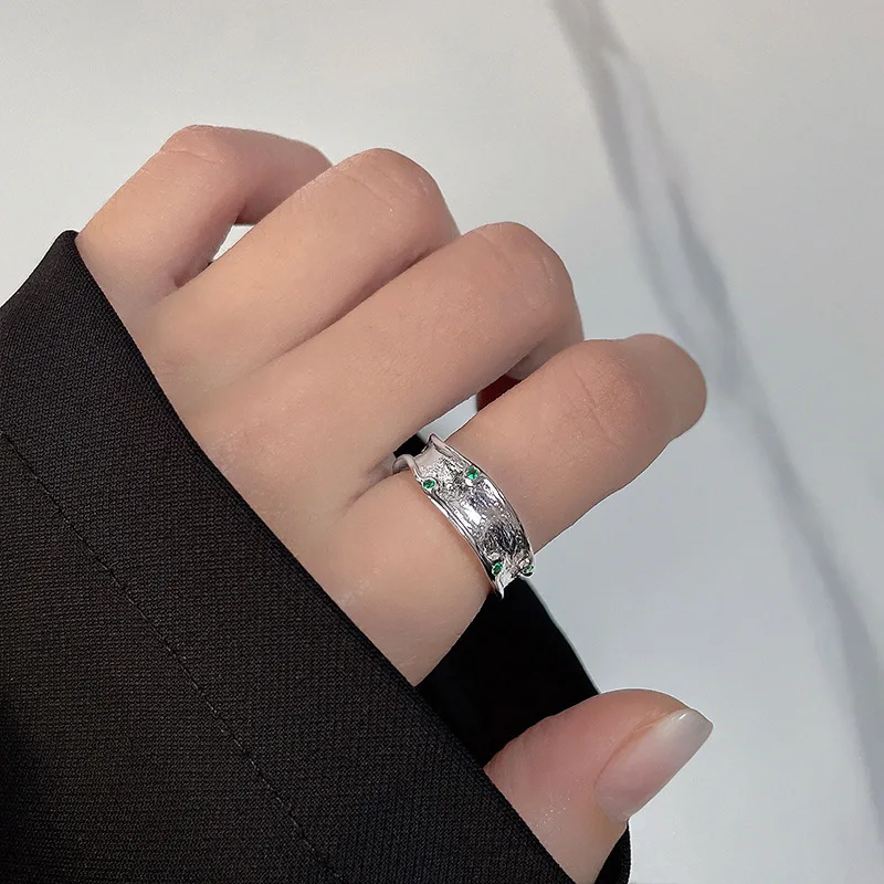 

Vintage Punk Green Crystal Irregular Geometric Open Rings for Women 2023 Trendy Chic 925 Sliver Plated Ring Retro Jewelry Gift