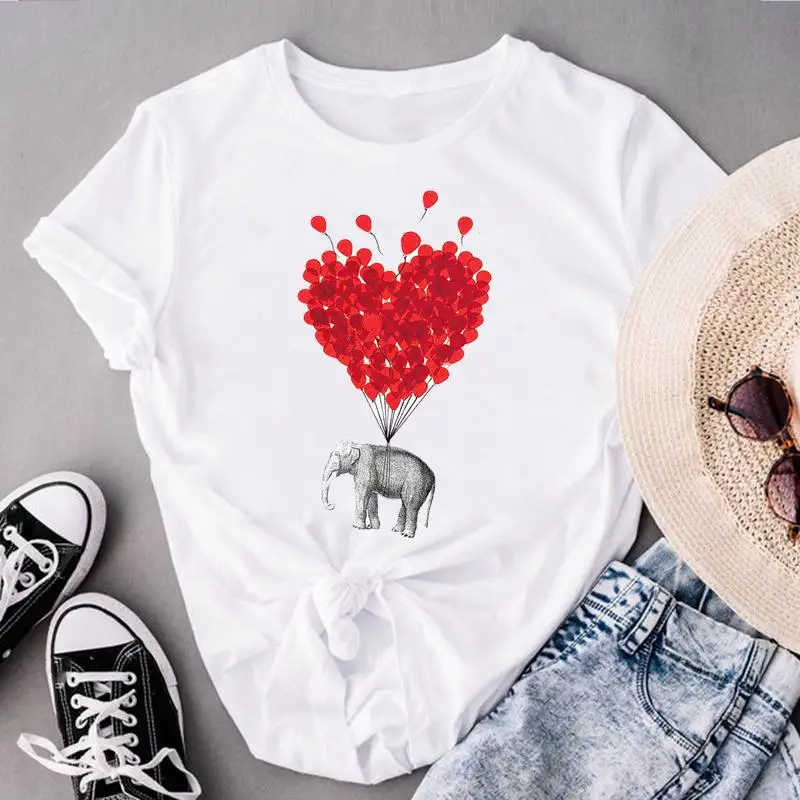 

Женская футболка с коротким рукавом и принтом в виде слона