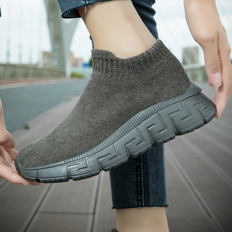 Мужские зимние ботинки на длинной платформе из искусственного меха и хлопка без