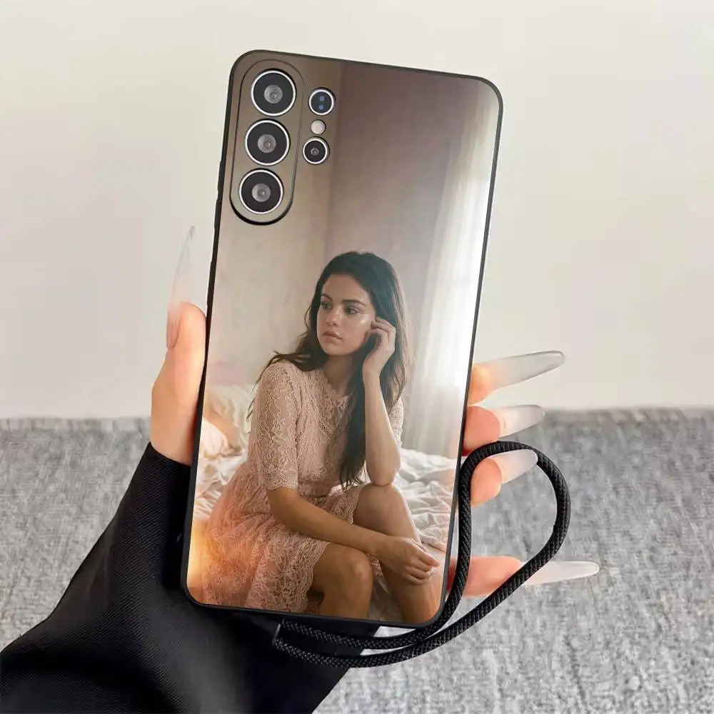 Чехол для телефона с изображением актрисы Селены Гомес для Samsung S25, S24, S21, S22, S23, S30, Ultra, S20, Plus, Fe, мягкий силиконовый черный чехол (art.: 3920da797eee6) - 3920da797eee6