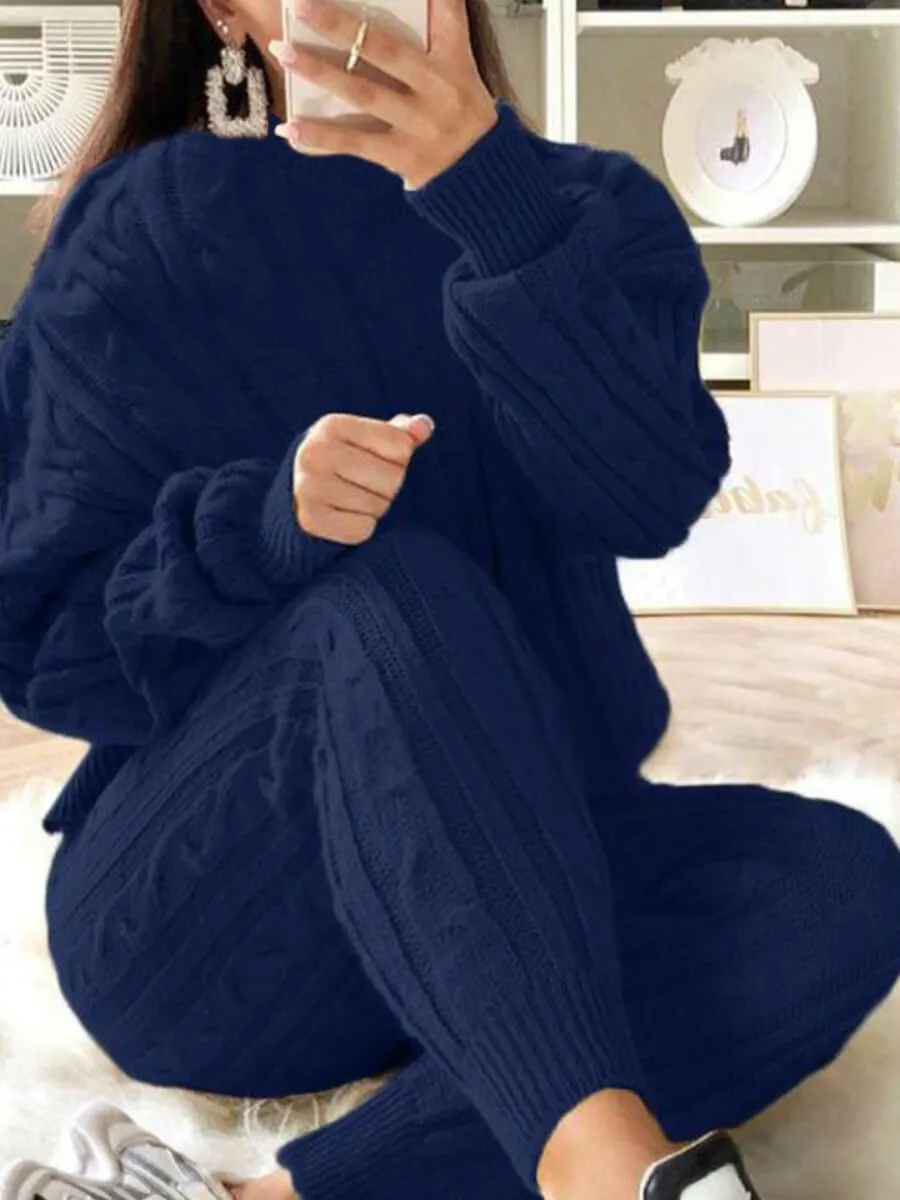 Рисунок 6 - Женский трикотажный комплект из двух предметов