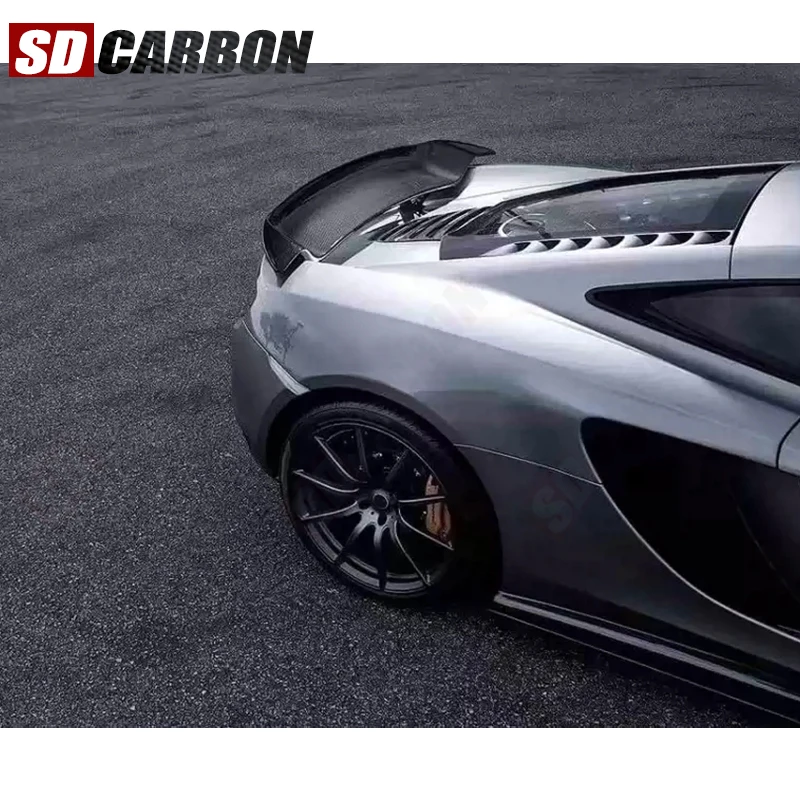 Фото Задний спойлер из карбона для McLaren MP4-12C 650S, в стиле Vosteiner, для багажника, улучшенный комплект обвеса. №3