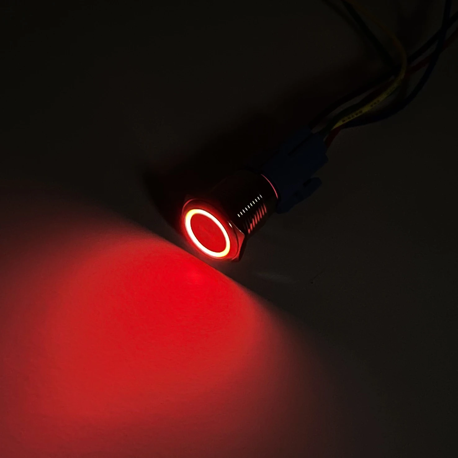 

Металлический кнопочный переключатель JOTTA 19 мм