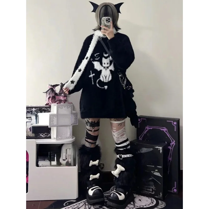 Фото Harajuku готические повседневные вязаные джемперы большого размера в стиле гранж свитер с героями мультфильмов модный трикотаж Y2k эстетический свободный пуловер Balack №3