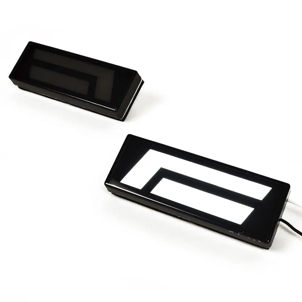 Поворотники светодиодные (LED) L-образные (2 полосы) черные с белым светом для Лада