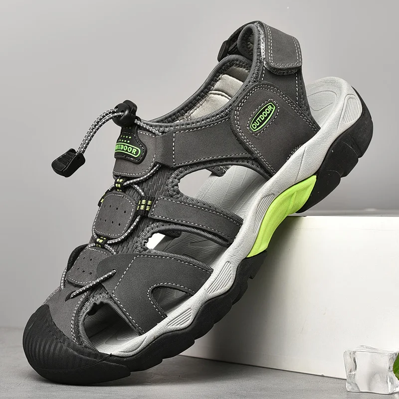 New Men's Casual Shoes Outdoor Hiking Beach Shoes Lightweight Breathable Anti slip Durable Real Cowhide Roman Sandals
