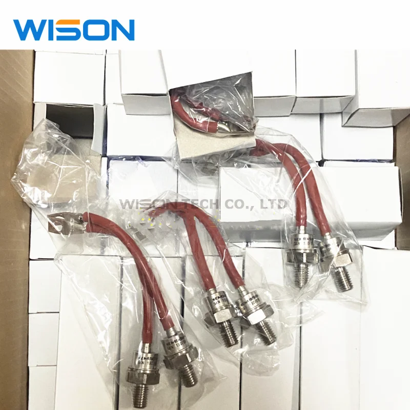 SKN130/16 SKR130/16 SKN 71/16 UNF SKR71/16 UNF ZKB409/720 Бесплатная доставка Новый и оригинальный модуль