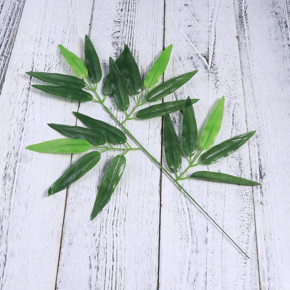

50pcs Artificial Green Bamboo Leaves Fake Green Plants Greenery Leaves for Home Hotel Office Decoration