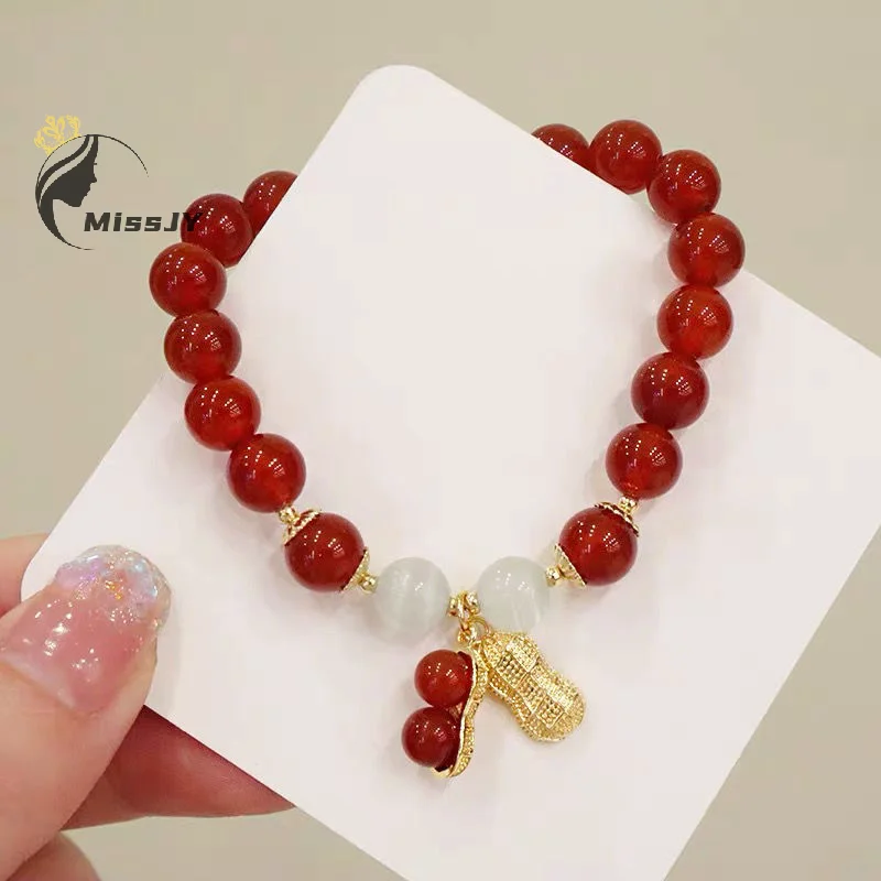 Новогодний браслет с бусинами на удачу Элегантные красные бусины подвеска в