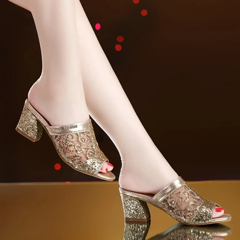 

2022 Woman Summer Sandals Gold Open Toe Sandal Lace Dress Shoes Womens High Heels Sandals Square Heeled Pumps Ladies Shoes