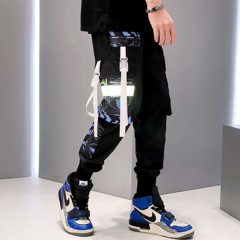 

Mens Hip Hop Pants Harajuku Style Sweatpants Men Black Reflective Stripe Spring Long Pants Male Fashion Clothing Sweatpants Slim