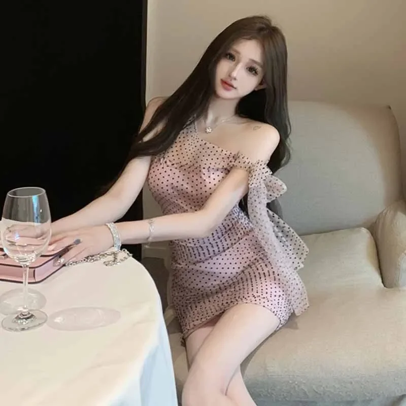 Модель 2024 года женское модное приталенное платье во французском стиле без