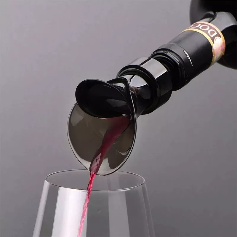 

2 In 1 Red Wine Stopper Pourer Funnel Pouring Decanter Silicone Wine Keep Fresh Seal Bottle Stopper Bar Accessories Dropshipping